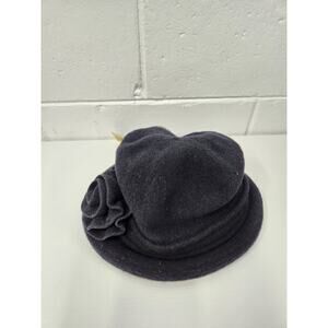 NWT Kate Landry Women's 100% Wool Black Feminine Cloche Hat With Rosette Accent